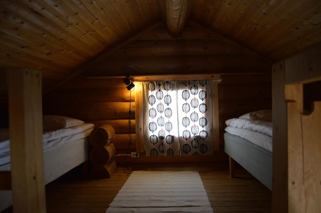 Peurasuvanto Moekit & Camping Exterior photo