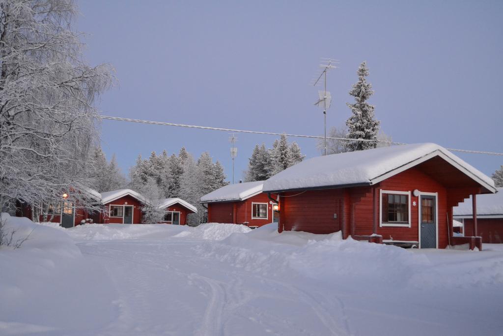 Peurasuvanto Moekit & Camping Exterior photo